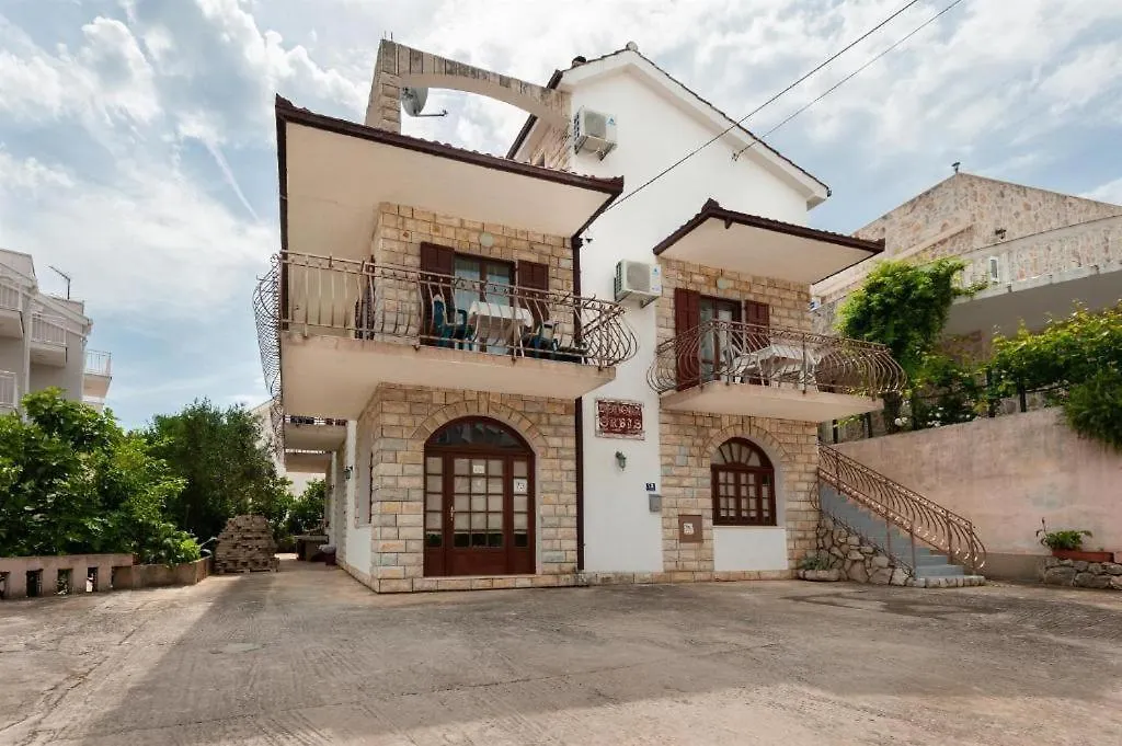 Maribela Apartments Trogir 0*,  Chorvatsko
